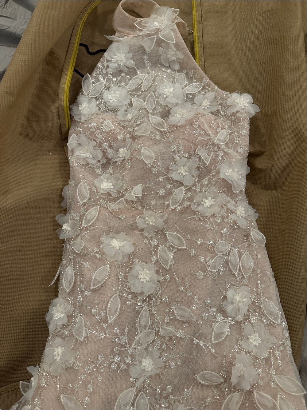 Halter Floral-Appliqué White Maxi Dress - Picture 6 of 8